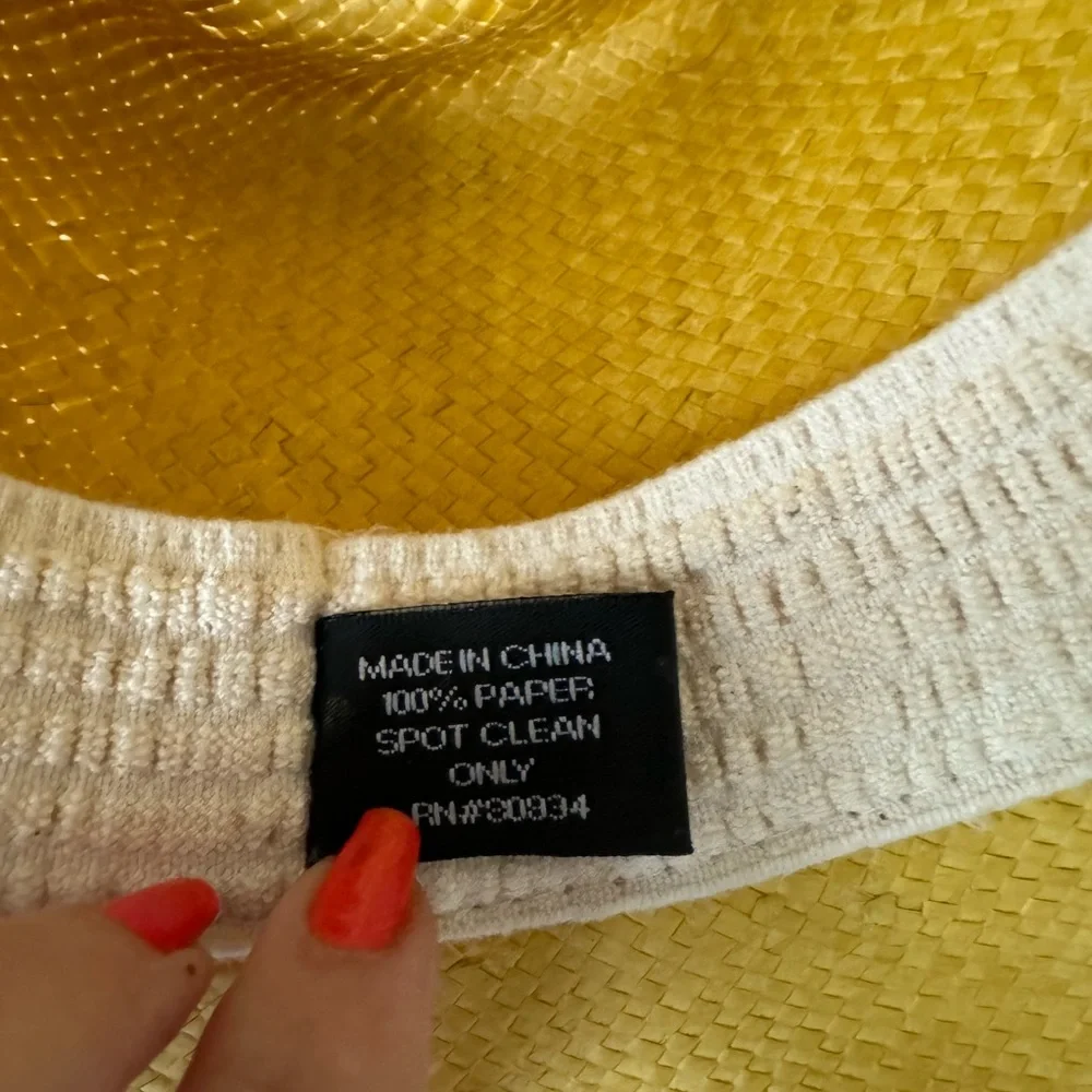 AUGUST Yellow Paper Straw Western Fedora Hat Elastic Band Cord String NWOT $75